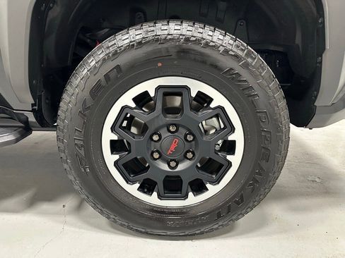 Used 2025 Toyota 4Runner TRD Off-Road Premium image 64
