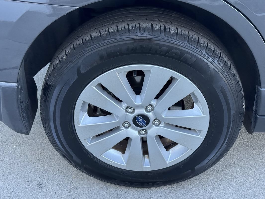 Used 2018 Subaru Outback 2.5i Premium AWD/4WD image 24