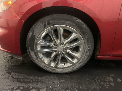 Used 2016 Chevrolet Malibu LT FWD image 26