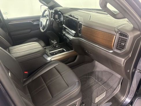 Used 2024 Chevrolet Silverado 1500 High Country image 14