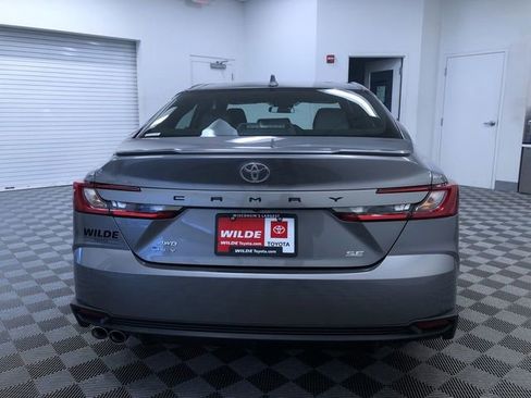 New 2026 Toyota Camry SE image 13