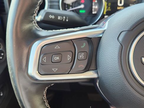 Used 2022 Jeep Wrangler Unlimited Sahara w/ Cold Weather Group image 20