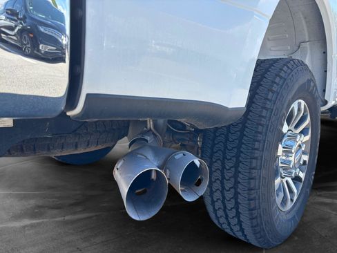 Used 2020 Ford F250 Lariat w/ Lariat Value Package AWD/4WD image 59