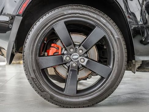 Used 2020 Land Rover Defender 110 X image 16