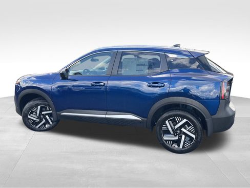 New 2026 Nissan Kicks SV image 5