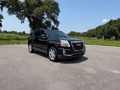 Used 2017 GMC Terrain SLE w/ Convenience Package FWD image 7