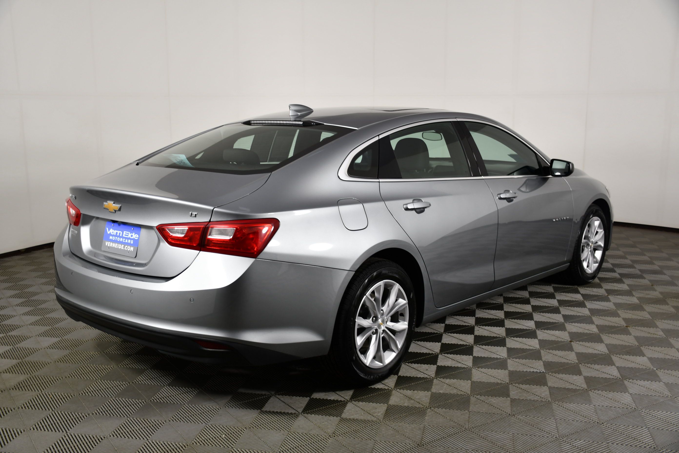 Used 2024 Chevrolet Malibu LT FWD image 6