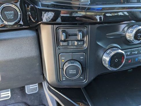 New 2026 Ford F250 Lariat w/ Black Appearance Package image 26