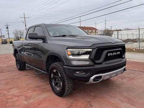 Used 2019 RAM 1500 Rebel AWD/4WD image 3