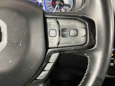 Used 2022 RAM 1500 Limited AWD/4WD image 18