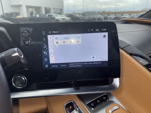 Used 2024 Chevrolet Corvette Stingray Premium Cpe w/ 3LT image 12