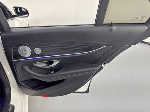 Used 2019 Mercedes-Benz E 300 image 46