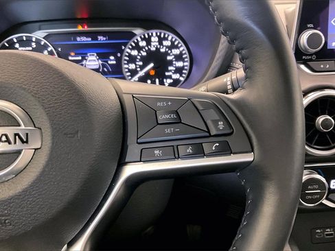 Certified 2021 Nissan Sentra SV image 19