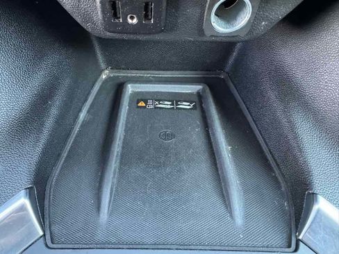 Used 2019 Chevrolet Traverse Premier w/ Redline Edition image 18