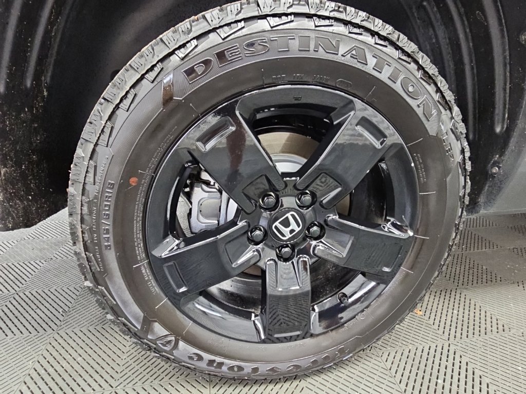 Used 2025 Honda Ridgeline Black Edition image 52