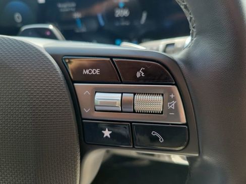 Used 2025 Hyundai Ioniq 5 SEL image 24