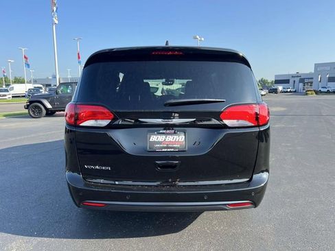 New 2025 Chrysler Voyager LX FWD image 6