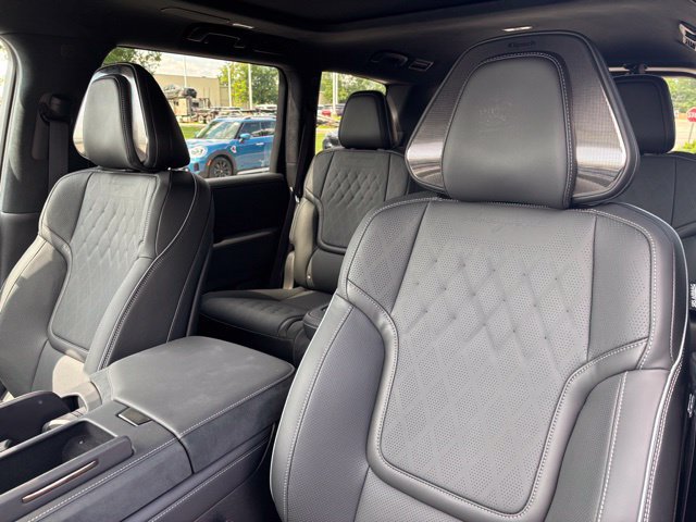 New 2027 INFINITI QX80 Autograph AWD/4WD image 16