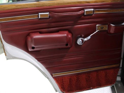 Used 1986 Jeep Grand Wagoneer image 75