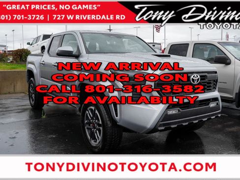 Certified 2025 Toyota Tacoma TRD Sport image 1