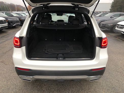 Used 2022 Mercedes-Benz GLC 300 4MATIC w/ Driver Assistance Package image 37