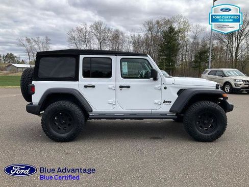 Used 2024 Jeep Wrangler Unlimited Sport AWD/4WD image 22