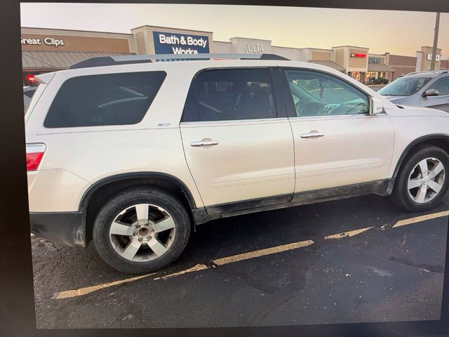 Used 2010 GMC Acadia SLT FWD image 4