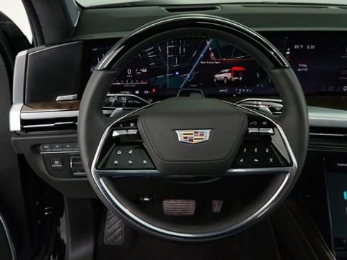 Certified 2026 Cadillac Escalade ESV Platinum Sport image 14