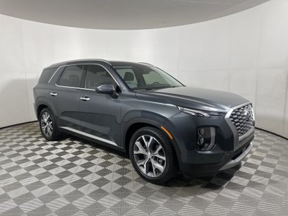 Used 2022 Hyundai Palisade SEL w/ 8P Bench Seat Package