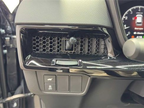 Used 2025 Honda CR-V EX-L image 32