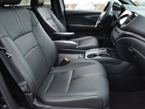 Used 2023 Honda Passport TrailSport image 20