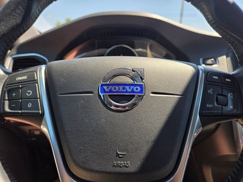 Used 2016 Volvo V60 T5 Cross Country w/ Convenience Package AWD/4WD image 23