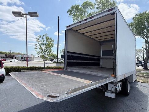 Used 2011 Chevrolet Express 3500 image 15