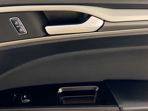 Used 2017 Ford Fusion S w/ Equipment Group 101A image 32