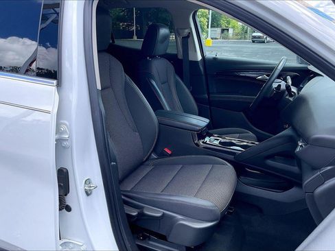 Used 2022 Buick Envision Preferred FWD image 7