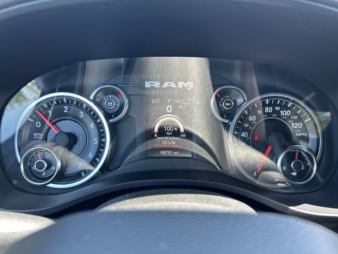 Used 2019 RAM 1500 Big Horn AWD/4WD image 26
