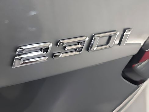 Used 2025 BMW 230i Coupe w/ Premium Package image 25