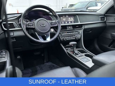 Used 2020 Kia Optima SE image 2
