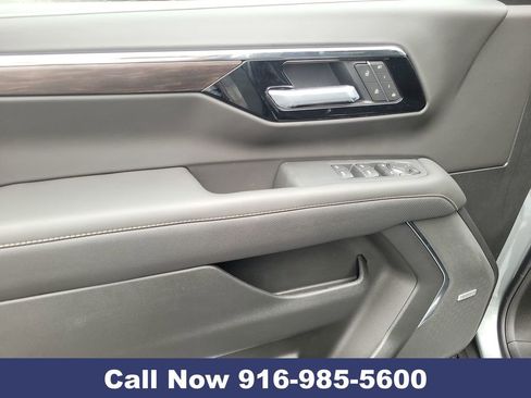 New 2026 Chevrolet Suburban Premier w/ Sun And Tow Package image 27