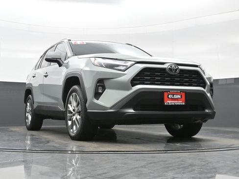 Used 2023 Toyota RAV4 XLE Premium AWD/4WD image 27