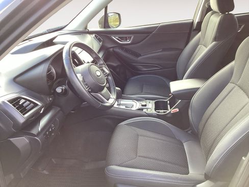 Certified 2021 Subaru Forester Premium image 9