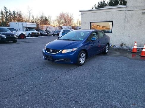 Used 2013 Honda Civic LX image 3