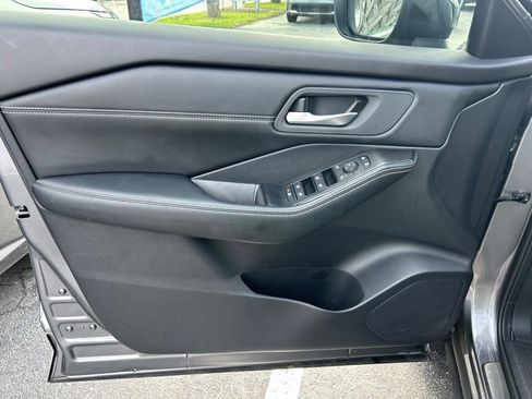 Certified 2026 Nissan Rogue Dark Armor FWD image 19