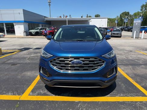 Used 2020 Ford Edge SEL w/ Cold Weather Package AWD/4WD image 3