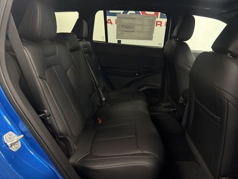 New 2026 Jeep Cherokee Limited AWD/4WD image 34