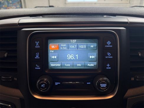 Used 2019 RAM 1500 Express w/ Express Value Package image 17