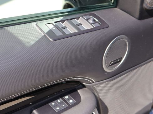 Certified 2023 Land Rover Discovery S R-Dynamic AWD/4WD image 13