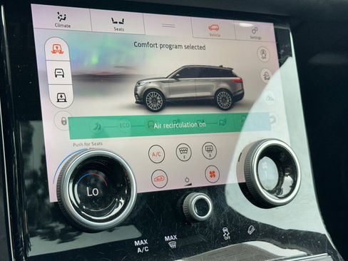 Used 2018 Land Rover Range Rover Velar R-Dynamic HSE image 23