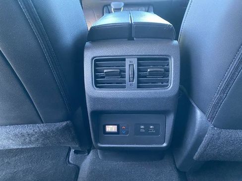 Used 2023 Nissan Rogue SL w/ SL Premium Package image 31