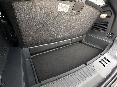 New 2026 Ford Explorer Active image 31